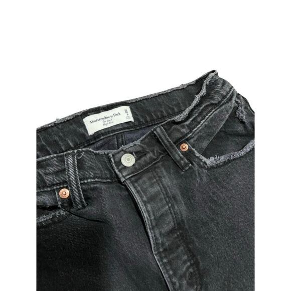 Abercrombie and Fitch High rise dad jean - Picture 3 of 5